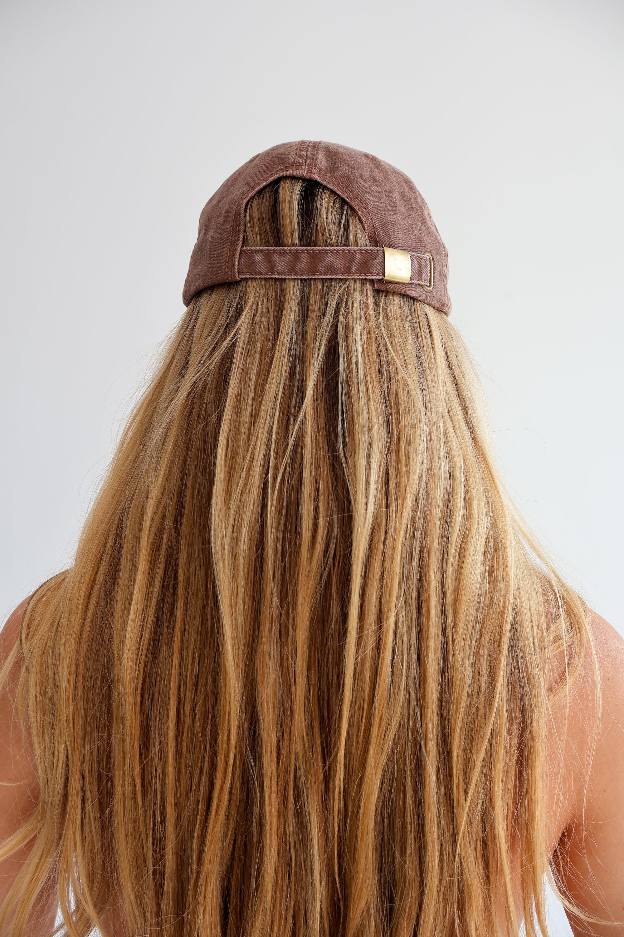 Brown Lulu Peak Cap