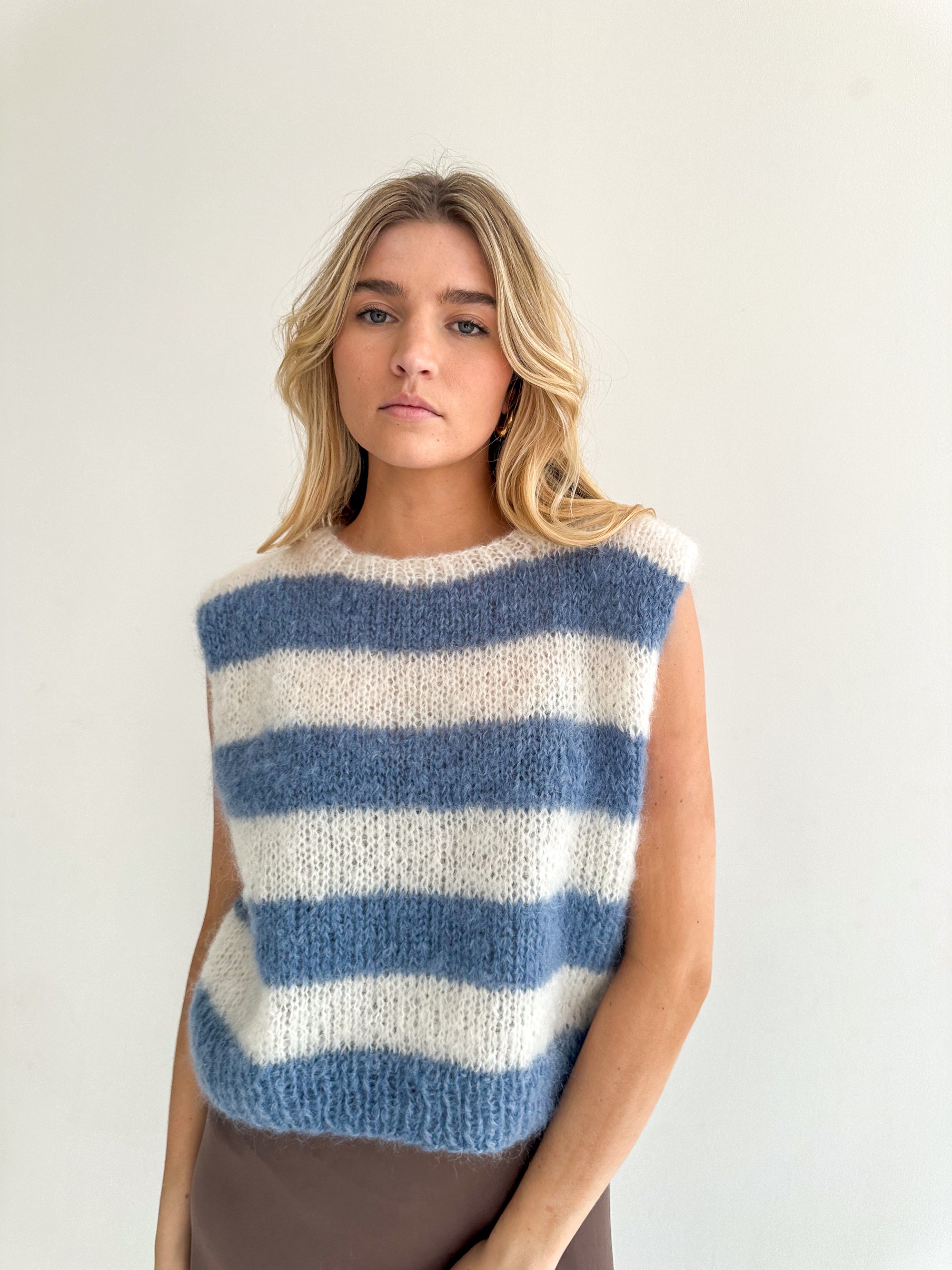 White&Blue Mohair Vest